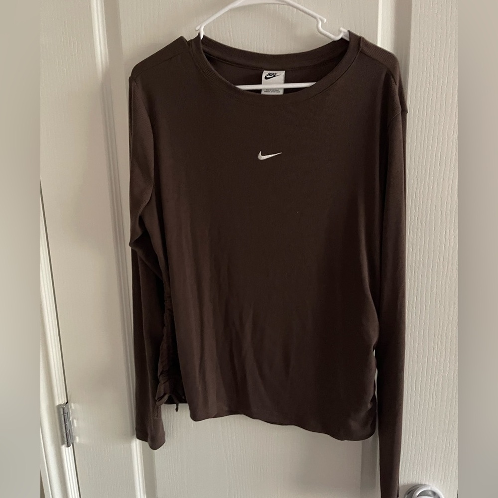 Nike new without tag ribbed cotton brown drawstring on sides long sleeve top XL